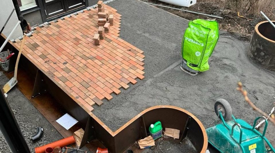 Betong-projekt i Danderyd